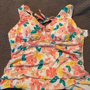 Time & Tru Floral One Piece Swimsuit 2X